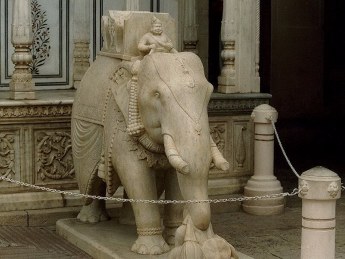One of the Marble elephants from the Rajendra Pol. Each elephant has been carved out a single piece of marble. 