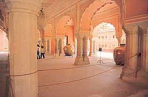 The interiors of the Diwan-i-Khas. The two silver urns can be seen towards the back .